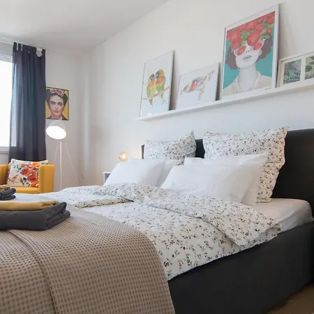 Harbour-apartment With Sea View And Parking Spot Pula