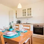 Harbour-apartment With Sea View And Parking Spot بولا