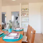 Harbour-apartment With Sea View And Parking Spot شقة